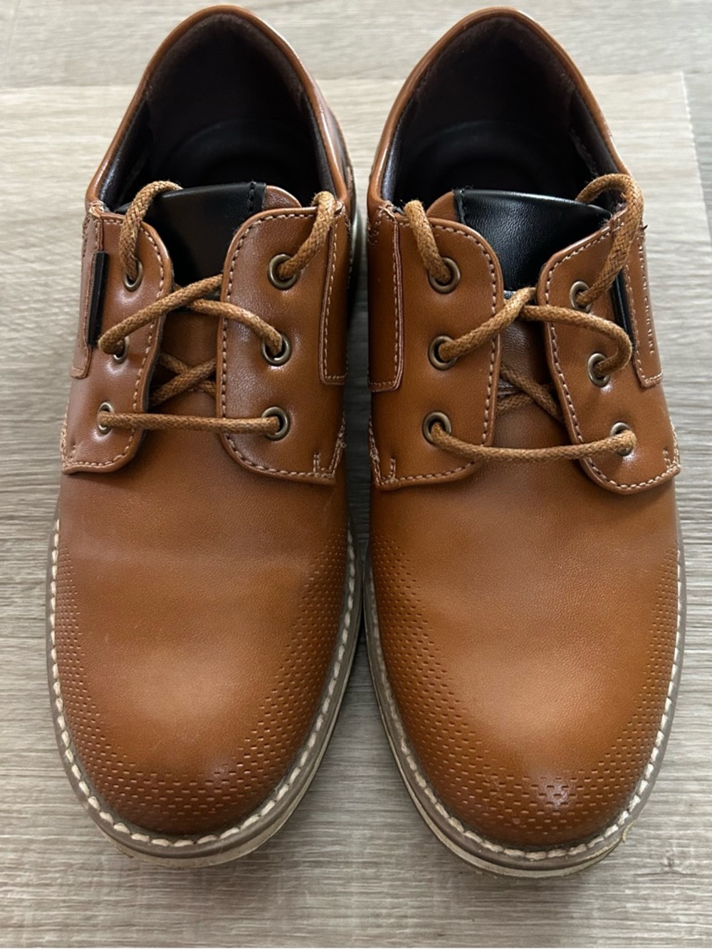 Bruno Marc Boys Tan Perforated Derby Dress Shoes Size 13 Little Boy Like New